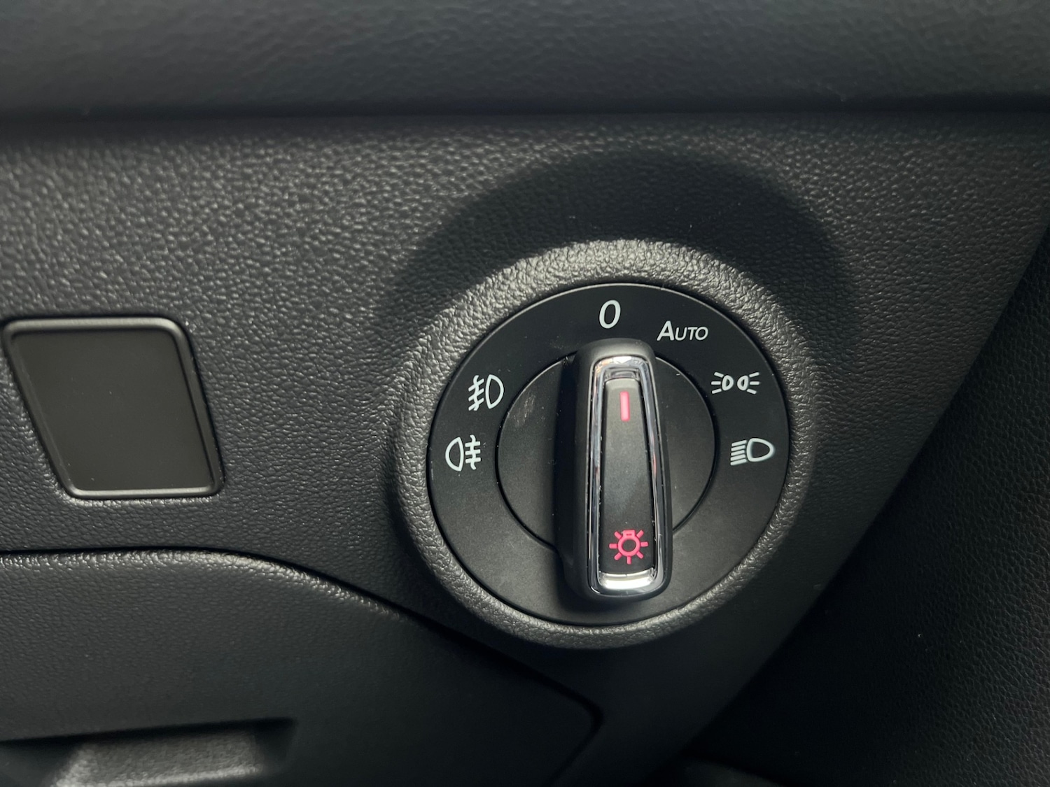 Used SEAT Leon 2015 for sale - 77084631: Photo 45