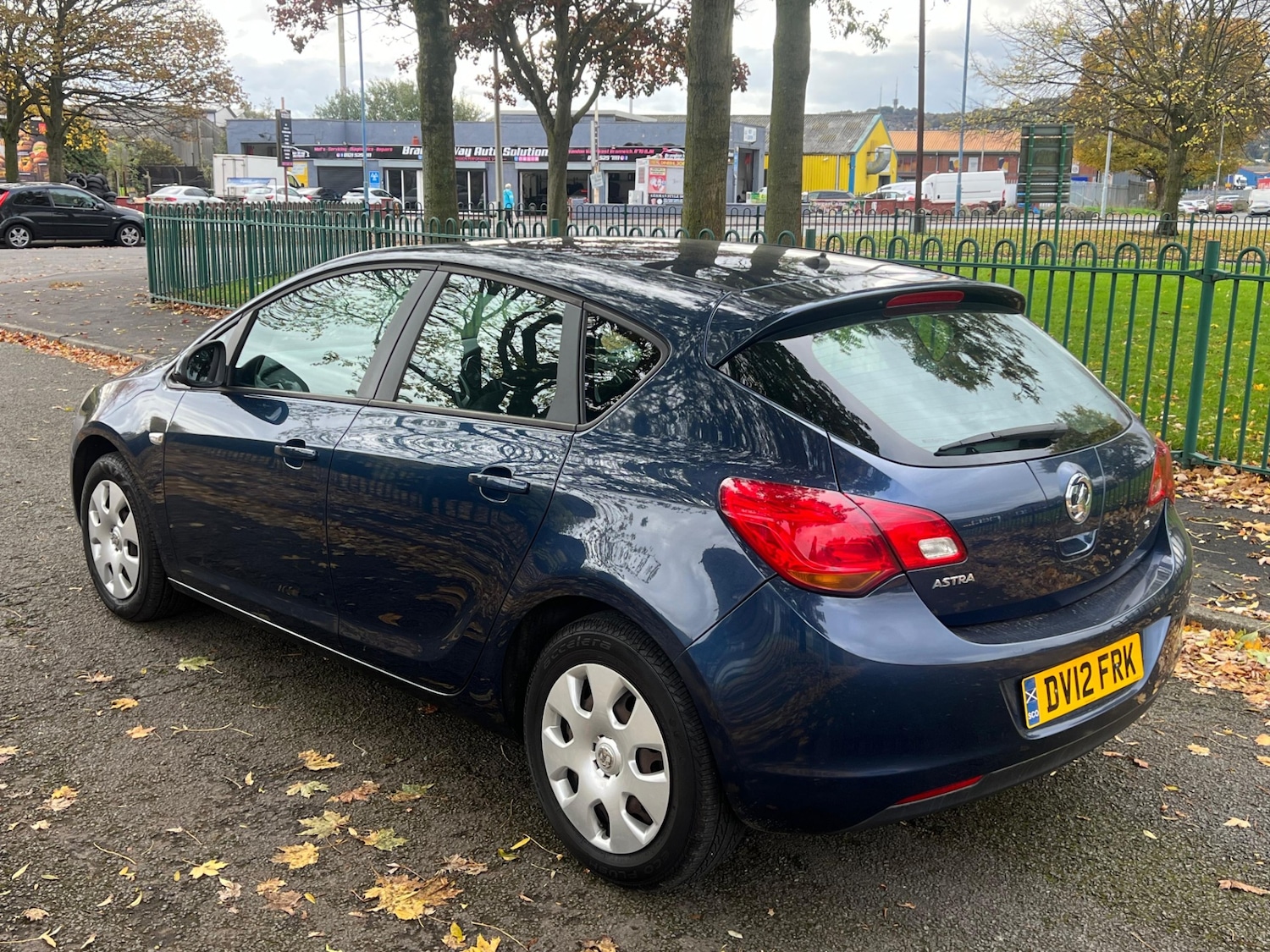 Used Vauxhall Astra 2012 for sale - 76318261: Photo 10
