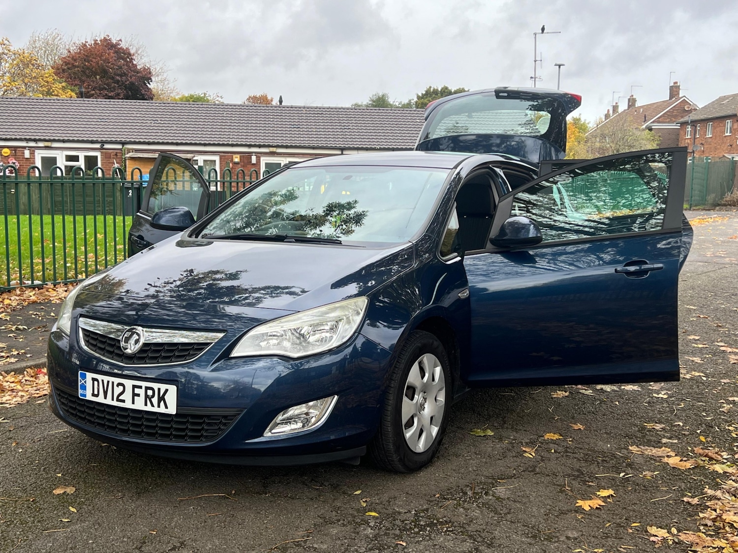 Used Vauxhall Astra 2012 for sale - 76318261: Photo 17