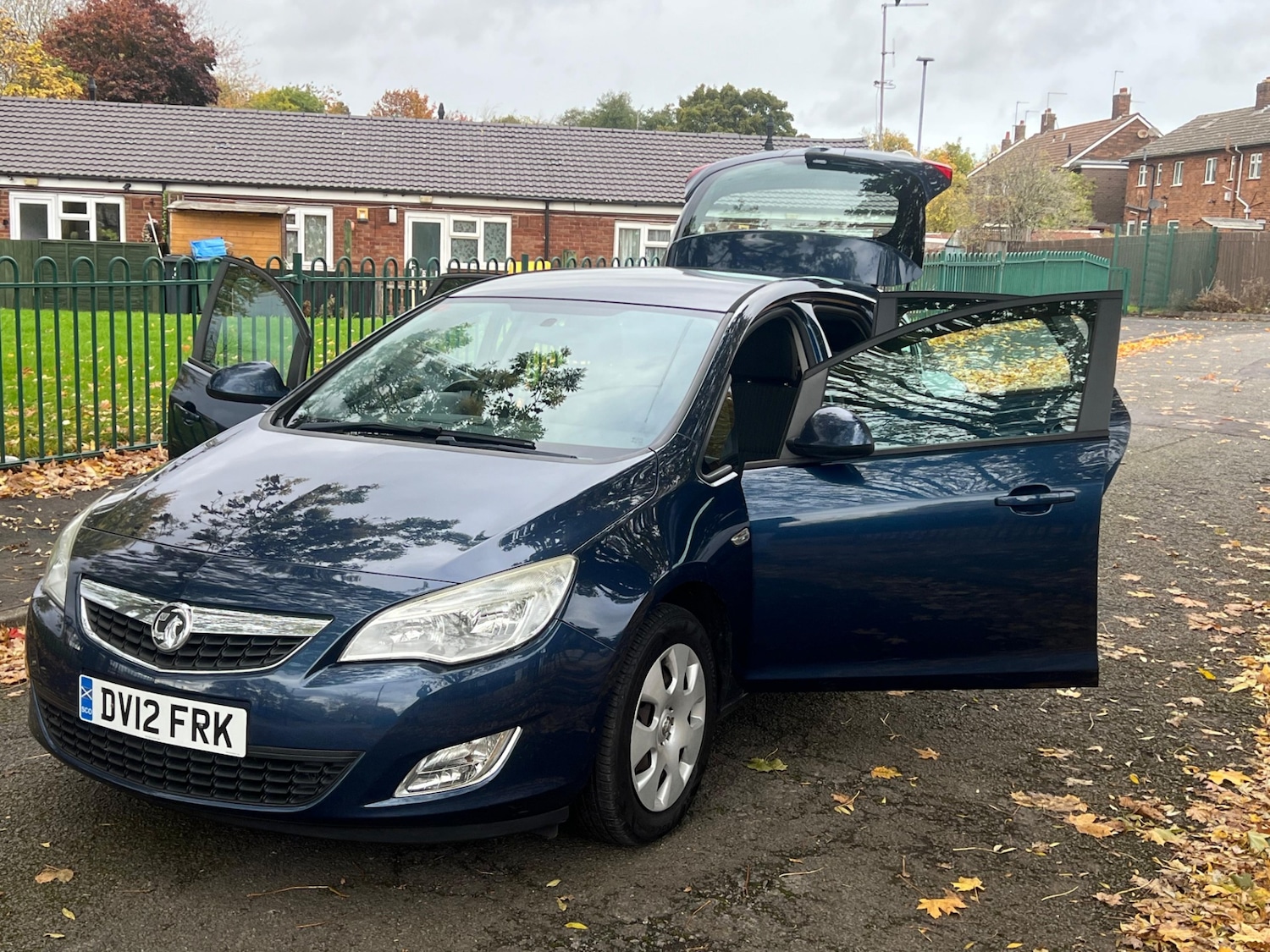 Used Vauxhall Astra 2012 for sale - 76318261: Photo 18