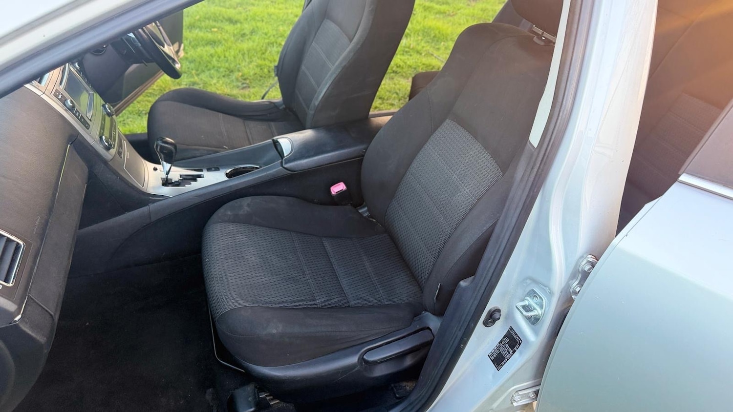 Used Toyota Avensis 2012 for sale - 78132048: Photo 18