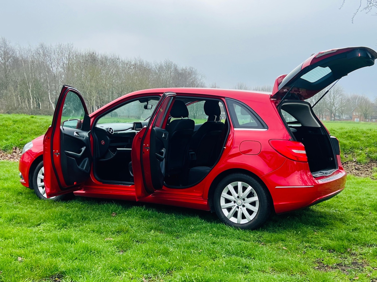 Used Mercedes-Benz B Class 2014 for sale - 77813542: Photo 10