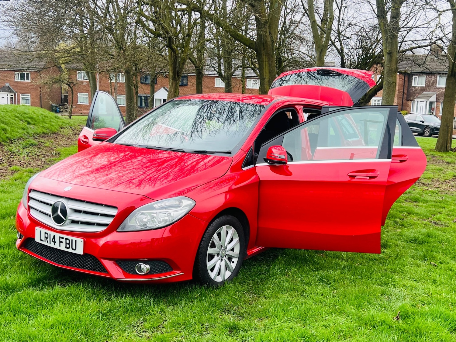 Used Mercedes-Benz B Class 2014 for sale - 77813542: Photo 11