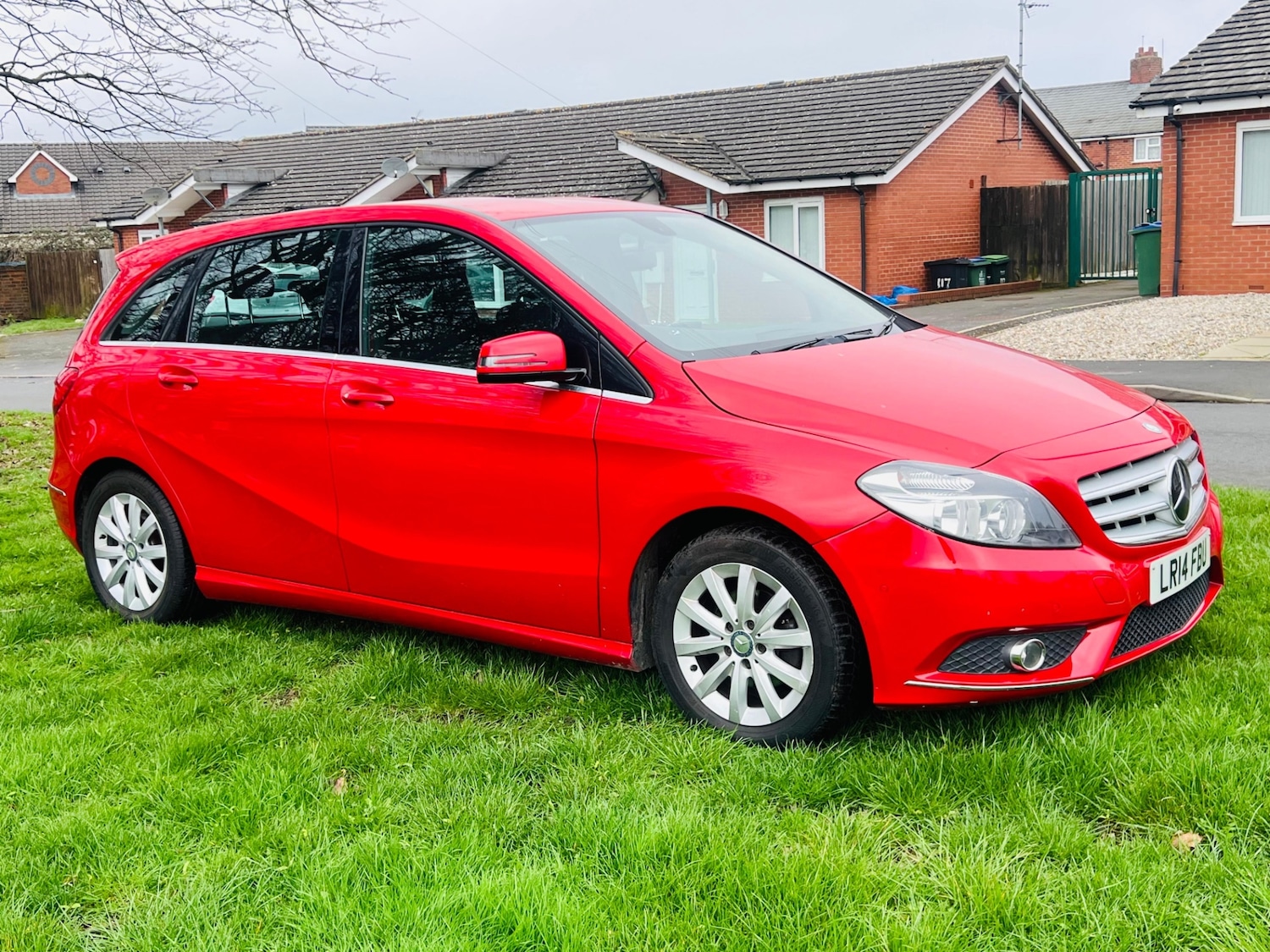 Used Mercedes-Benz B Class 2014 for sale - 77813542: Photo 12