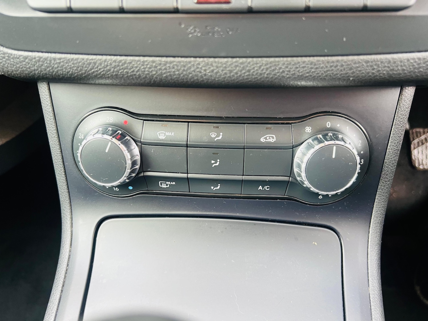 Used Mercedes-Benz B Class 2014 for sale - 77813542: Photo 22