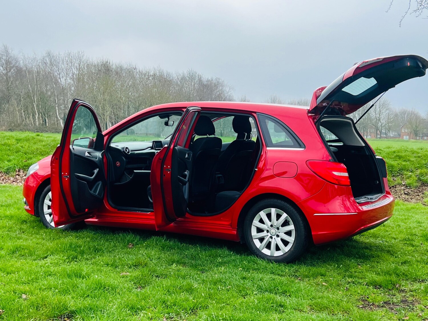 Used Mercedes-Benz B Class 2014 for sale - 77813542: Photo 26