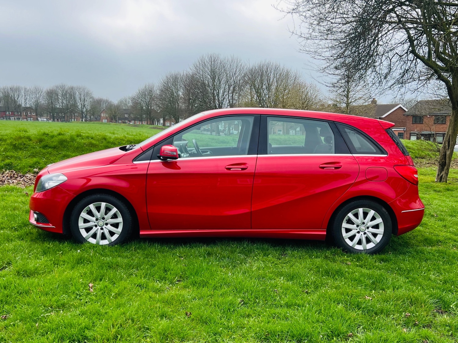 Used Mercedes-Benz B Class 2014 for sale - 77813542: Photo 36