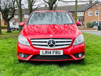 Used Mercedes-Benz B Class 2014 for sale - 77813542: Photo