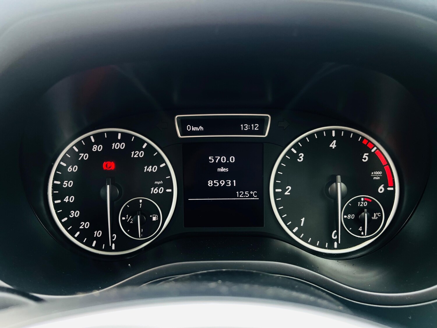 Used Mercedes-Benz B Class 2014 for sale - 77813542: Photo 42