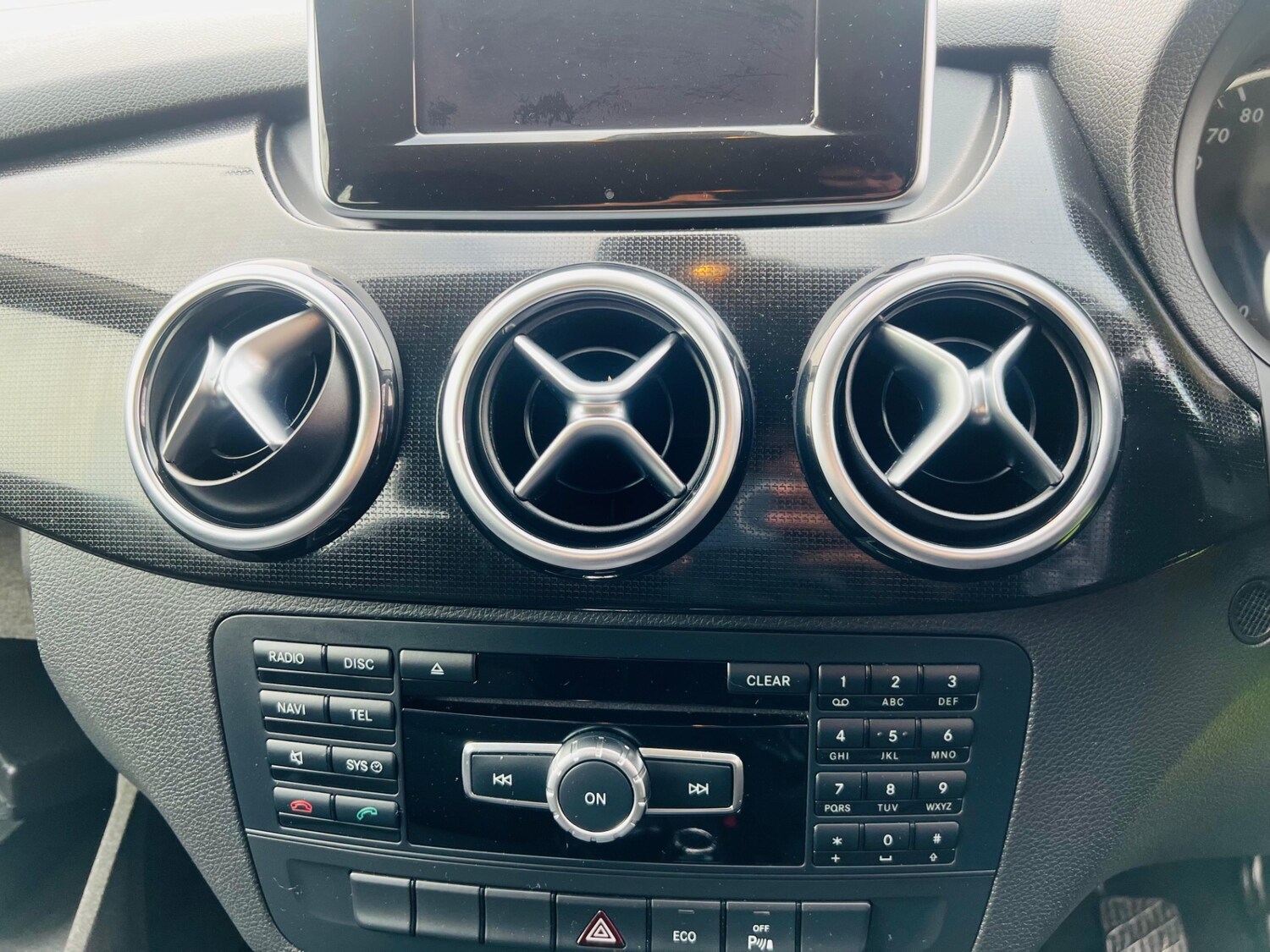 Used Mercedes-Benz B Class 2014 for sale - 77813542: Photo 54