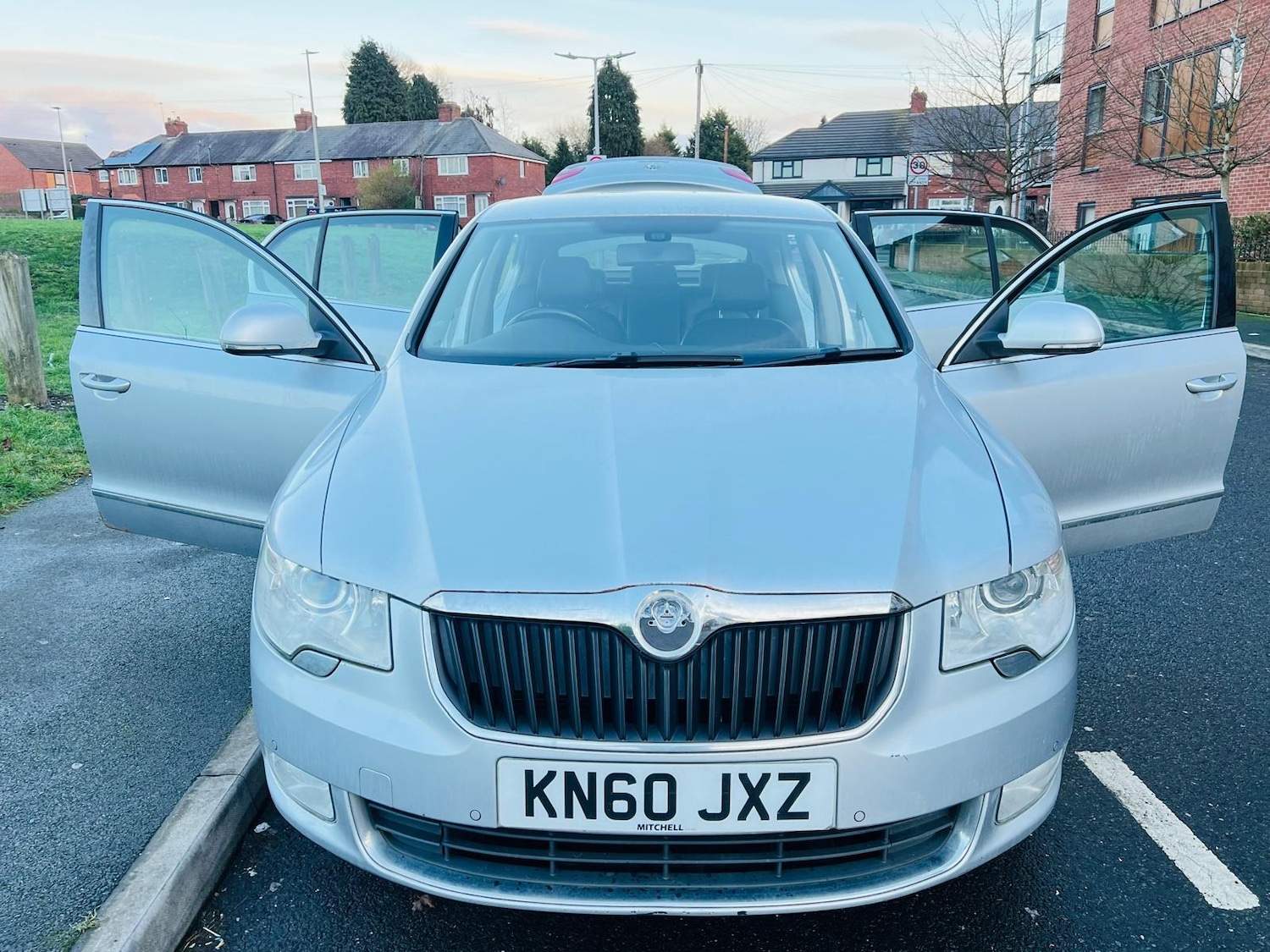 Used Skoda Superb 2011 for sale - 77082344: Photo 14