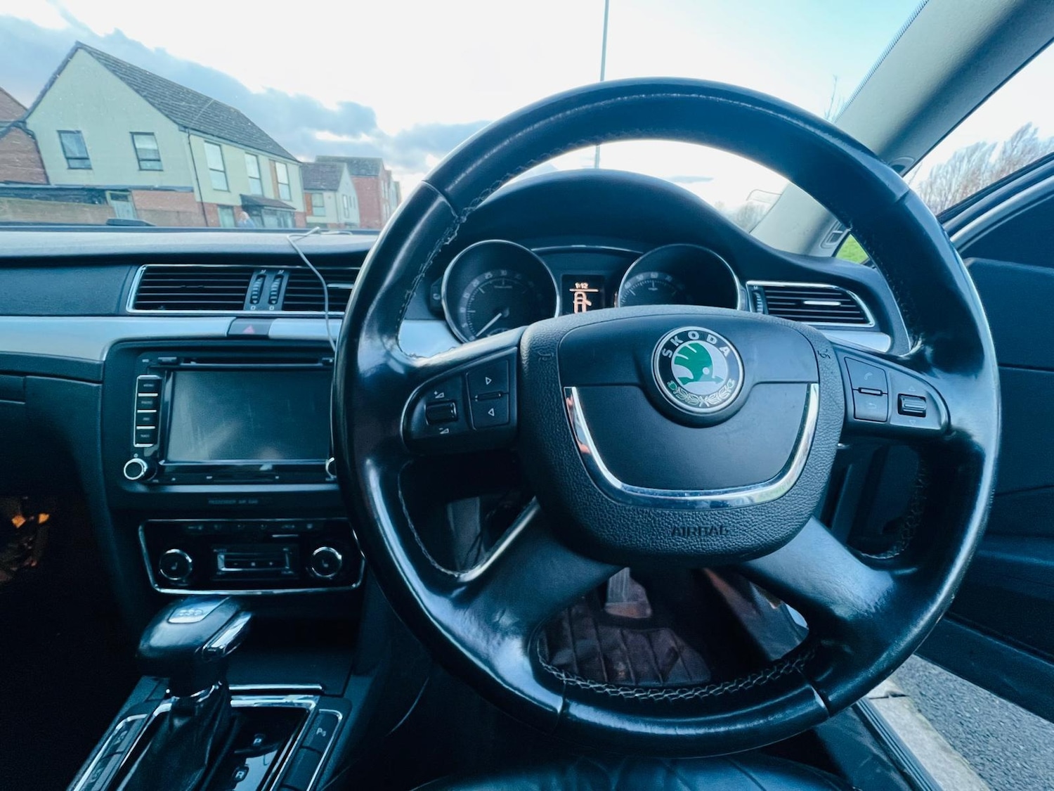 Used Skoda Superb 2011 for sale - 77082344: Photo 37