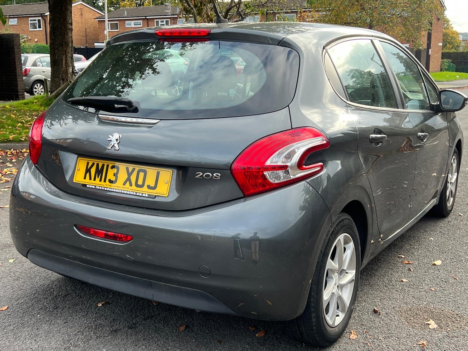 Used Peugeot 208 2013 for sale - 76397819: Photo 10
