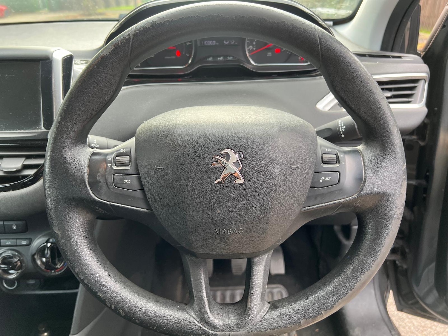 Used Peugeot 208 2013 for sale - 76397819: Photo 20
