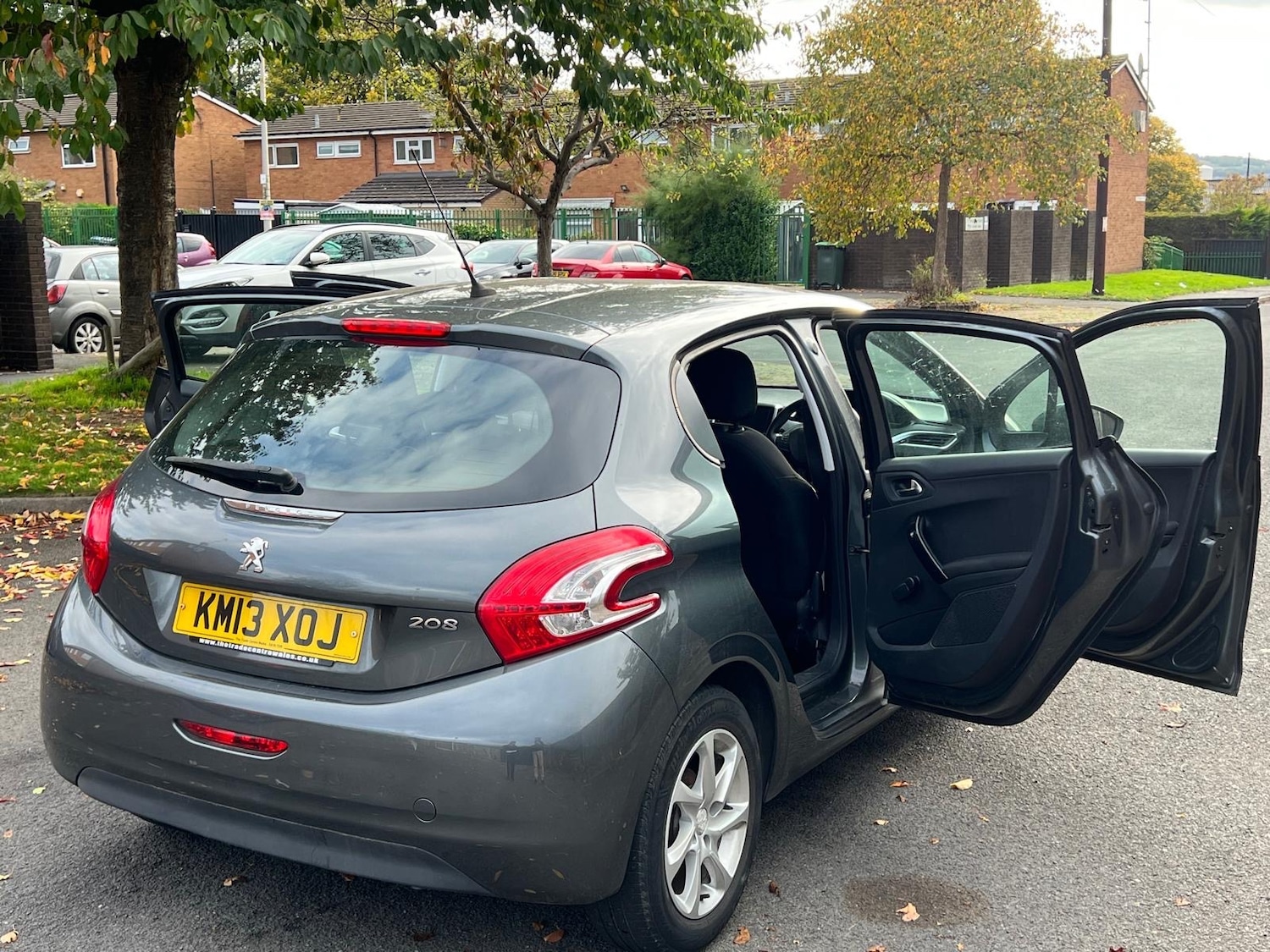 Used Peugeot 208 2013 for sale - 76397819: Photo 35