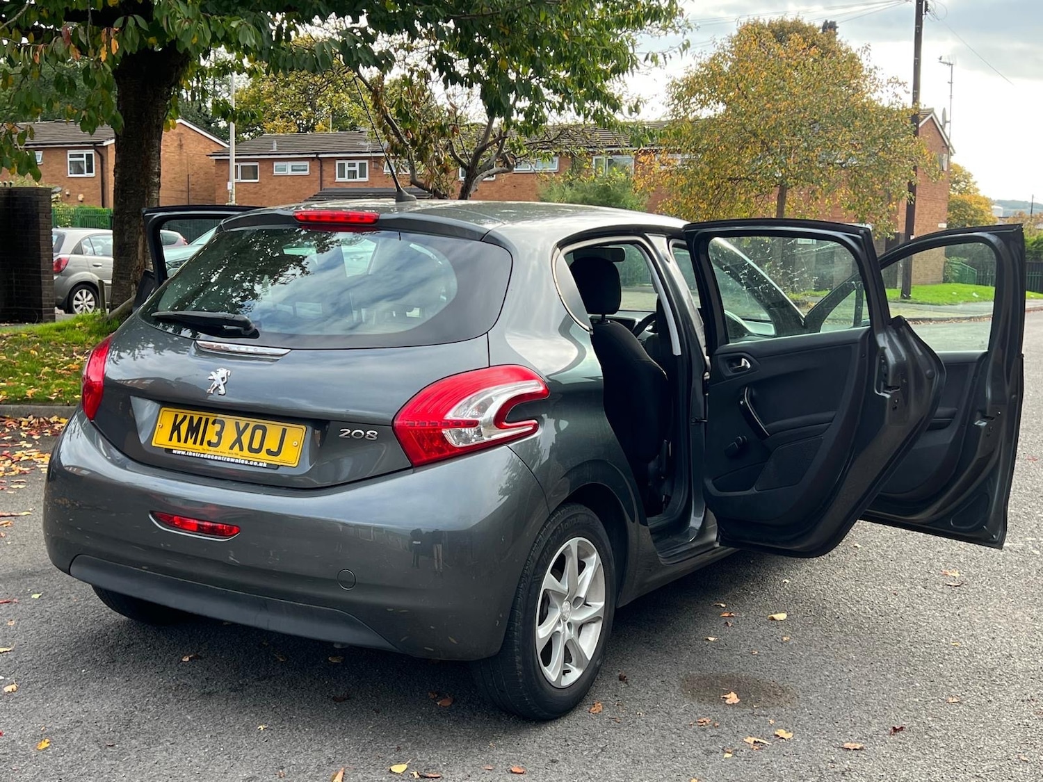 Used Peugeot 208 2013 for sale - 76397819: Photo 36