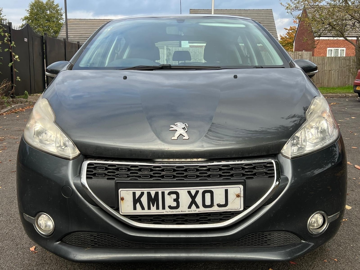 Used Peugeot 208 2013 for sale - 76397819: Photo 4