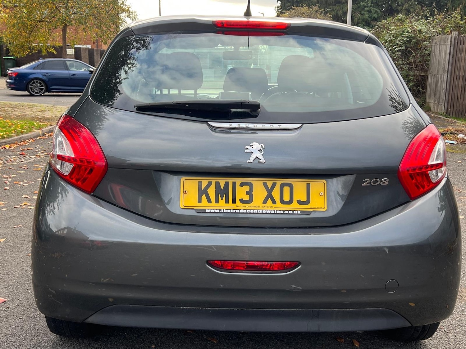 Used Peugeot 208 2013 for sale - 76397819: Photo 8