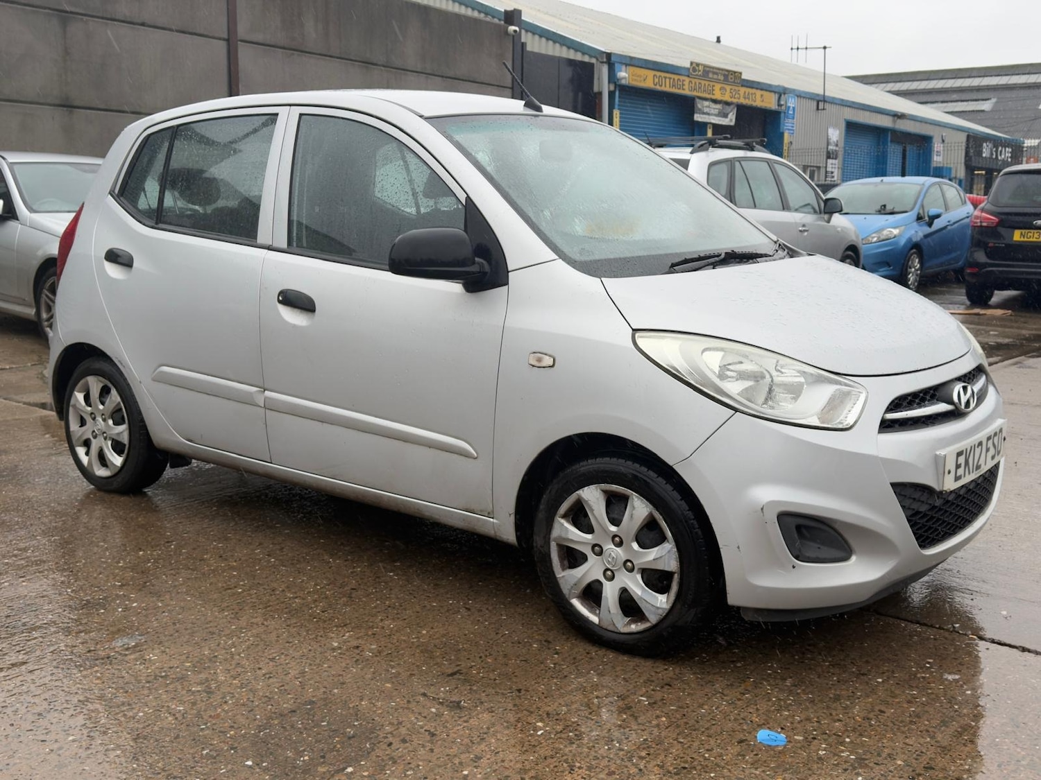 Used Hyundai i10 2012 for sale - 77254408: Photo 5