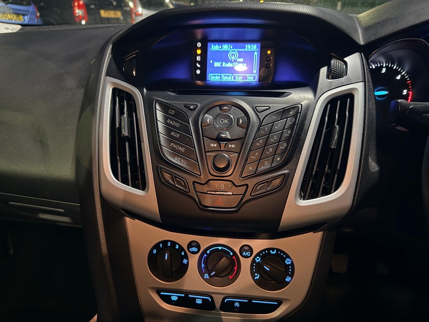 Used Ford Focus 2012 for sale - 78145987: Photo 14