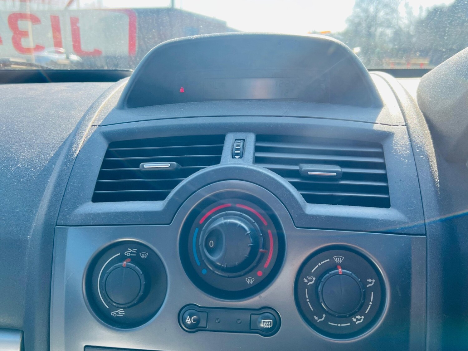 Used Renault Megane 2007 for sale - 77587917: Photo 25