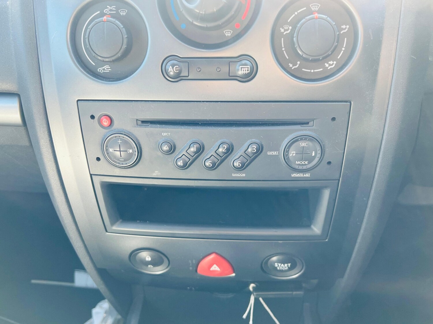 Used Renault Megane 2007 for sale - 77587917: Photo 26