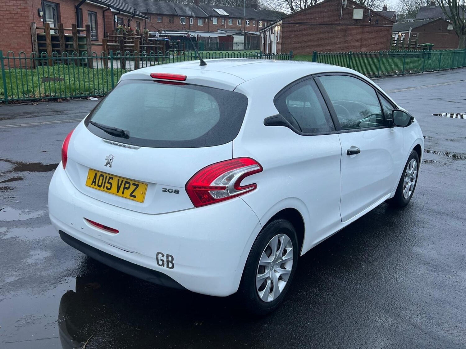 Used Peugeot 208 2015 for sale - 77613687: Photo 13