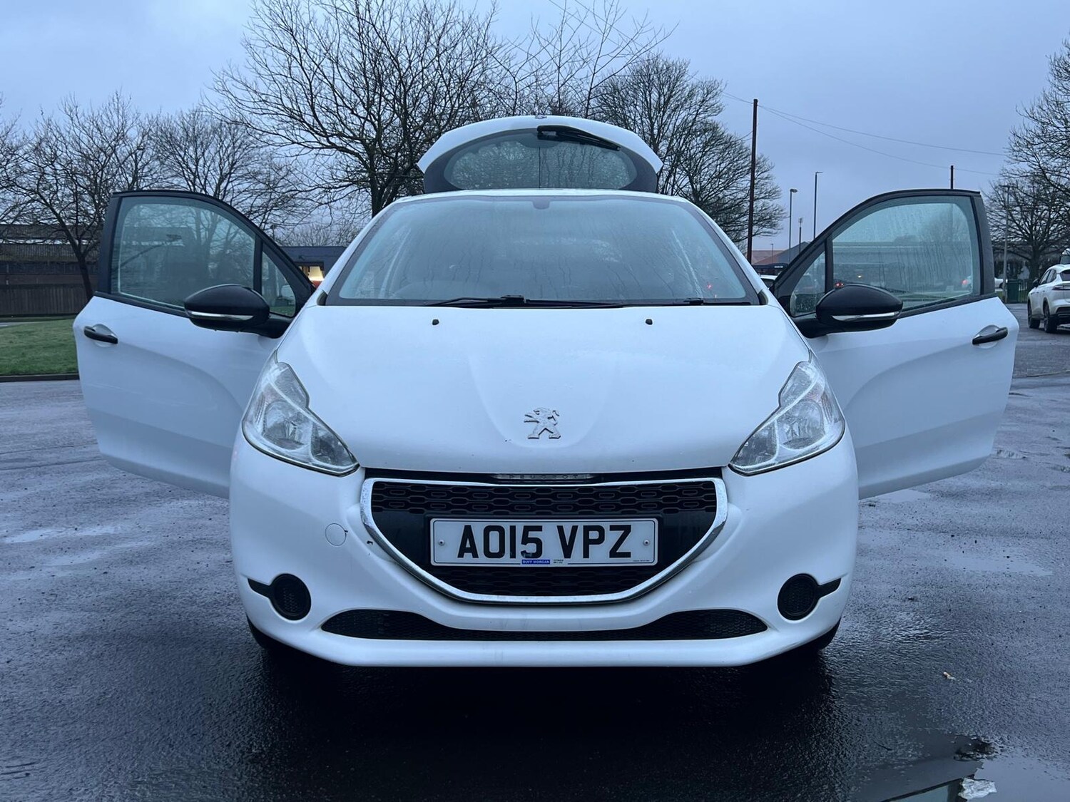 Used Peugeot 208 2015 for sale - 77613687: Photo 36