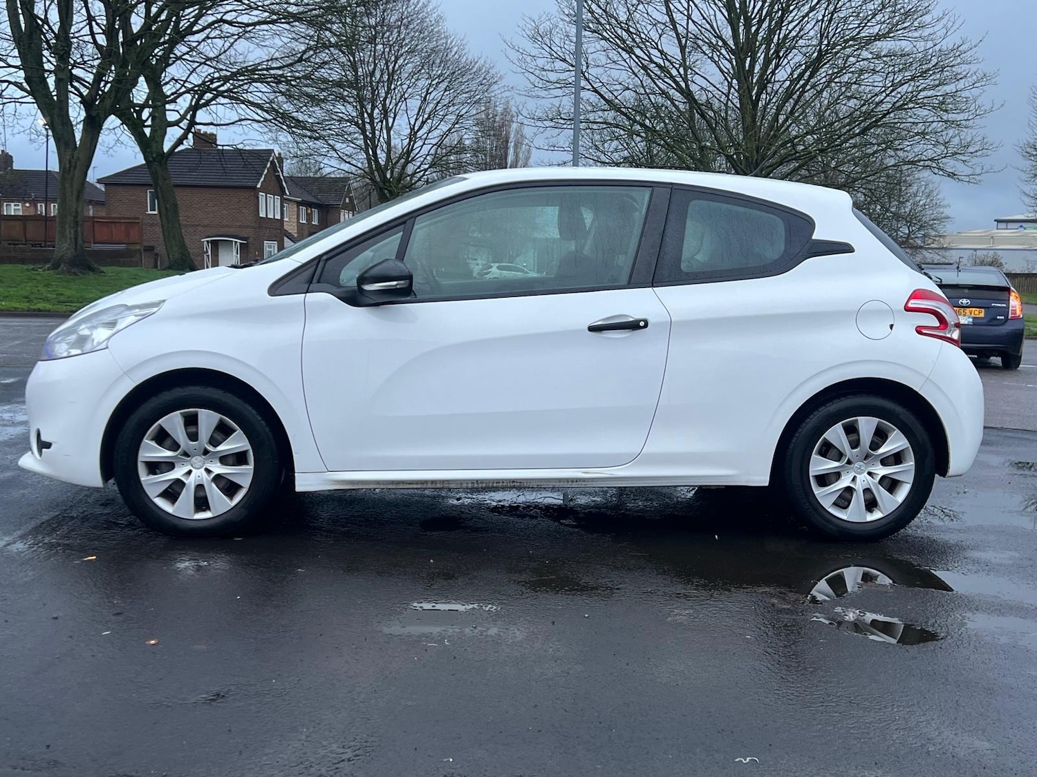 Used Peugeot 208 2015 for sale - 77613687: Photo 7
