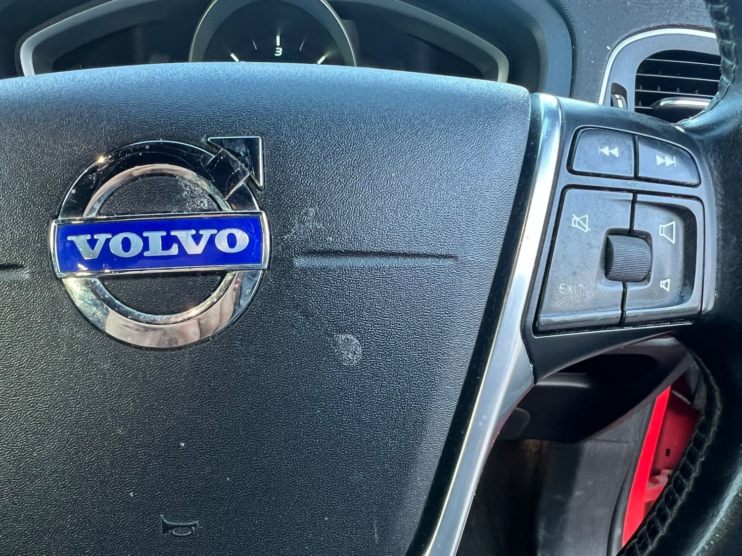 Used Volvo V40 2014 for sale - 76168352: Photo 14