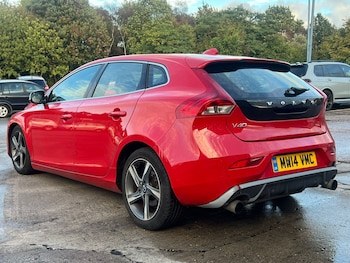 Used Volvo V40 2014 for sale - 76168352: Photo