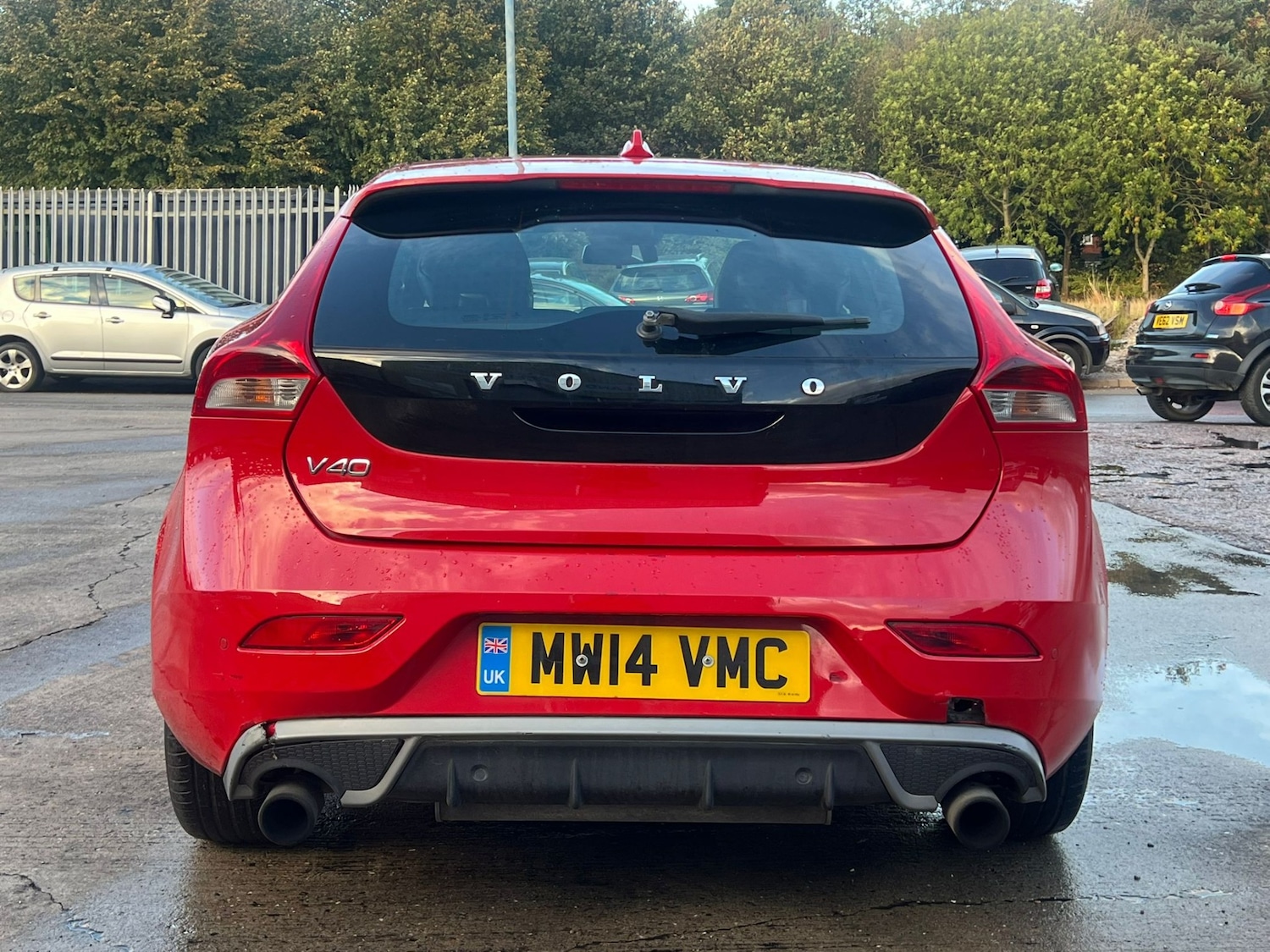 Used Volvo V40 2014 for sale - 76168352: Photo 2