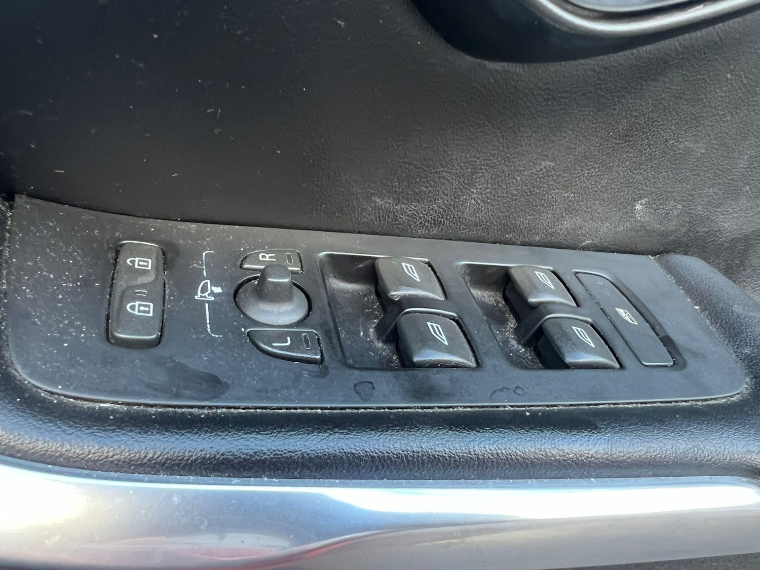 Used Volvo V40 2014 for sale - 76168352: Photo 6