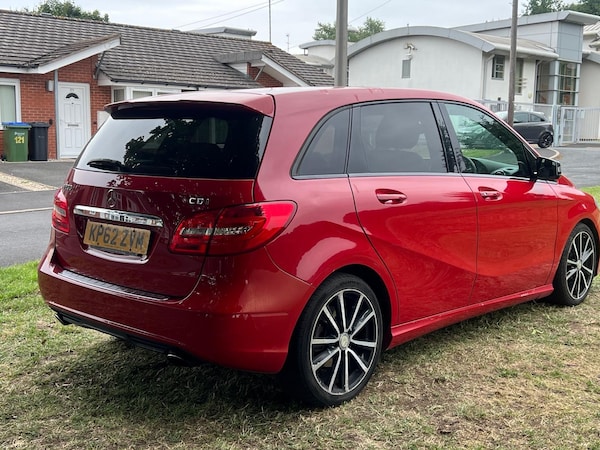 Used Mercedes-Benz B Class 2013 for sale - 76318264: Photo 19