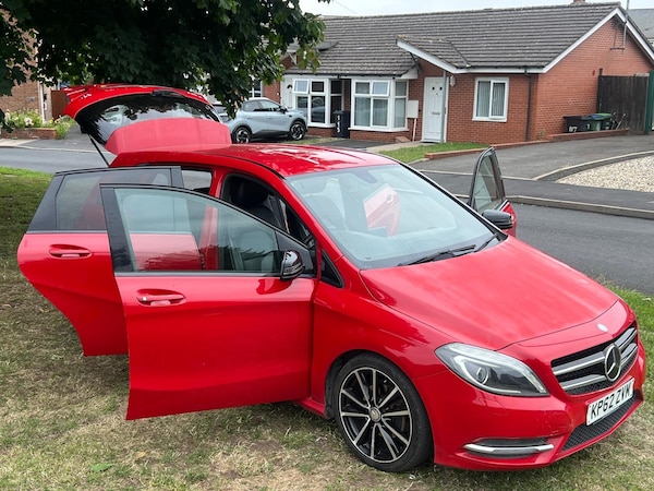 Used Mercedes-Benz B Class 2013 for sale - 76318264: Photo 24
