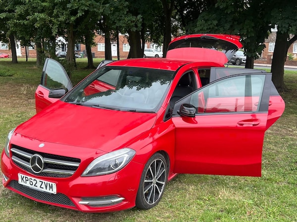 Used Mercedes-Benz B Class 2013 for sale - 76318264: Photo 35
