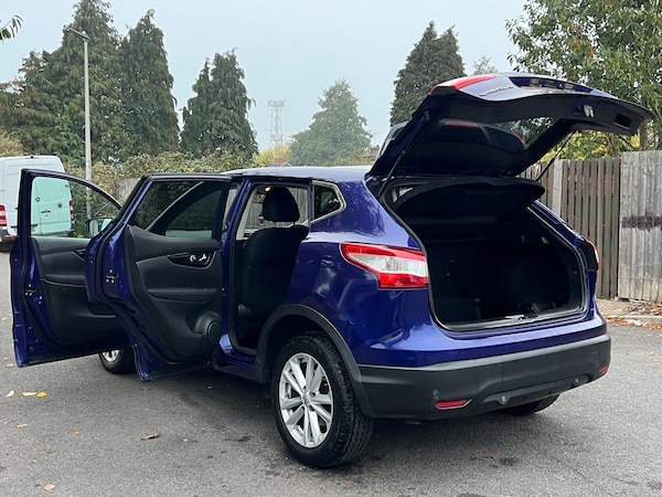 Used Nissan Qashqai 2015 for sale - 76258959: Photo 38