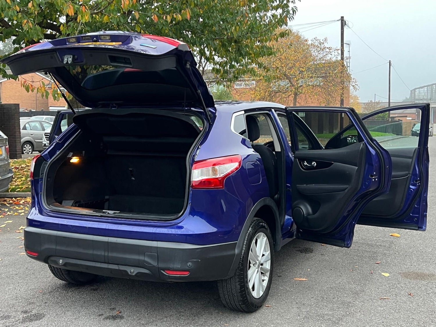 Used Nissan Qashqai 2015 for sale - 76258959: Photo 42