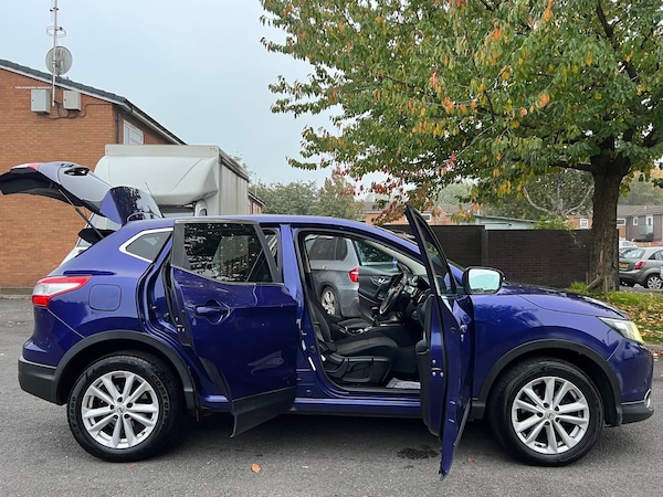 Used Nissan Qashqai 2015 for sale - 76258959: Photo 44
