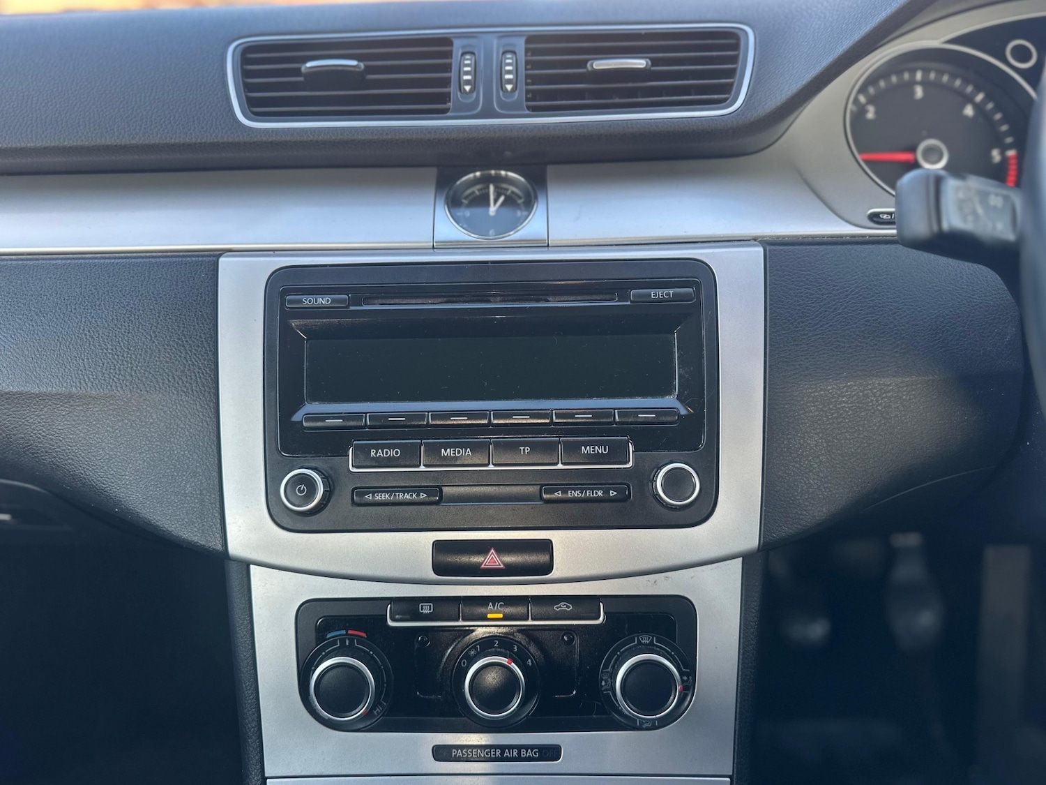 Used Volkswagen Passat 2014 for sale - 77102464: Photo 30