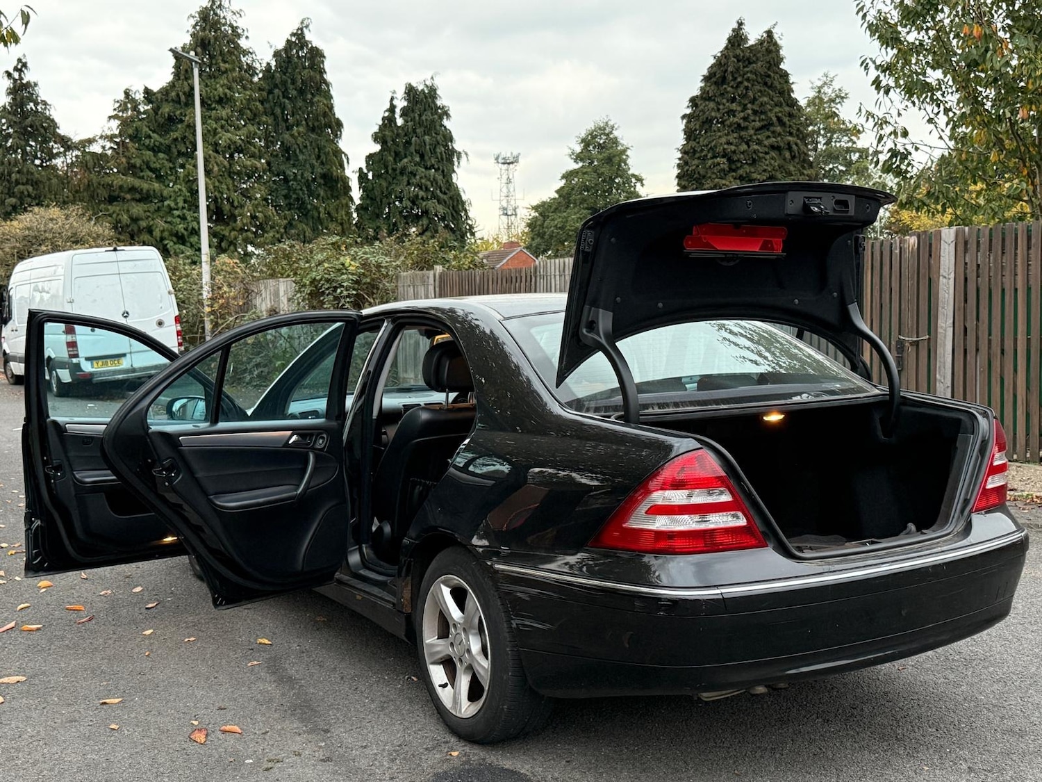 Used Mercedes-Benz C Class 2006 for sale - 76296852: Photo 19