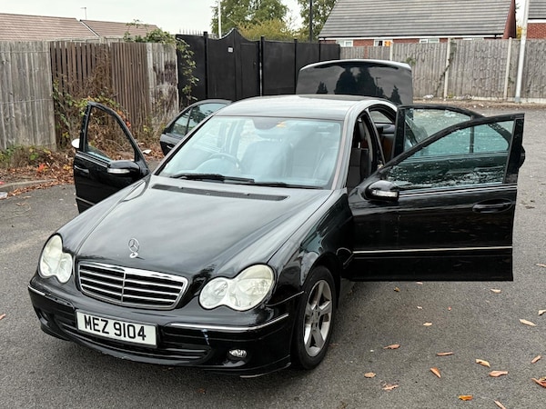 Used Mercedes-Benz C Class 2006 for sale - 76296852: Photo 20