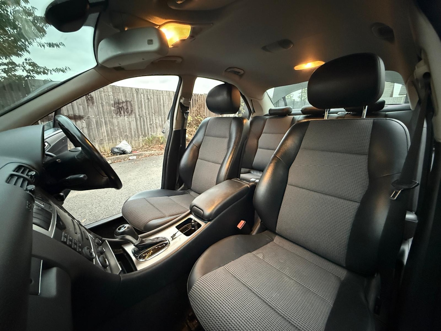 Used Mercedes-Benz C Class 2006 for sale - 76296852: Photo 30