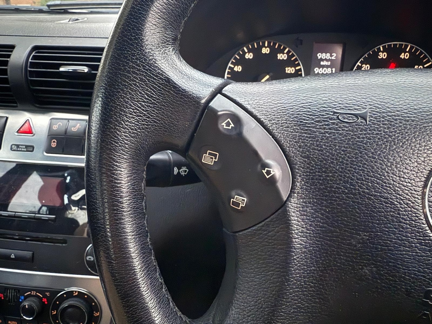 Used Mercedes-Benz C Class 2006 for sale - 76296852: Photo 40