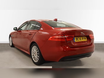 Used Jaguar XE 2016 for sale - 77218189: Photo