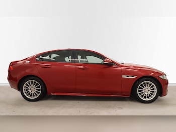 Used Jaguar XE 2016 for sale - 77218189: Photo