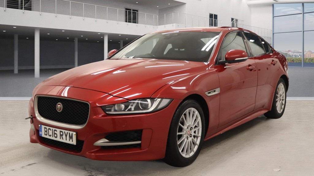 Used Jaguar XE 2016 for sale - 77218189: Photo 6