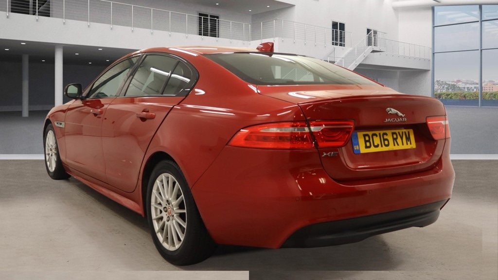 Used Jaguar XE 2016 for sale - 77218189: Photo 7