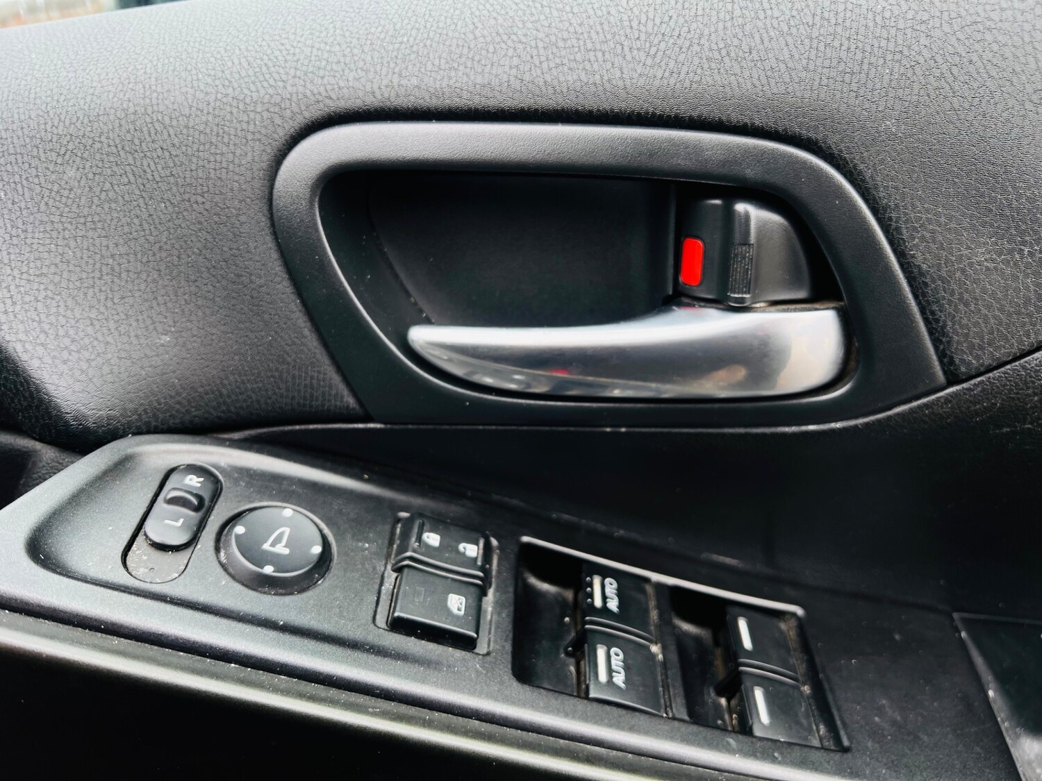 Used Honda Civic 2016 for sale - 77613546: Photo 24