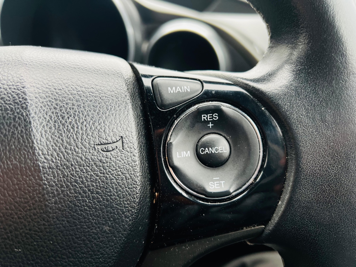 Used Honda Civic 2016 for sale - 77613546: Photo 30